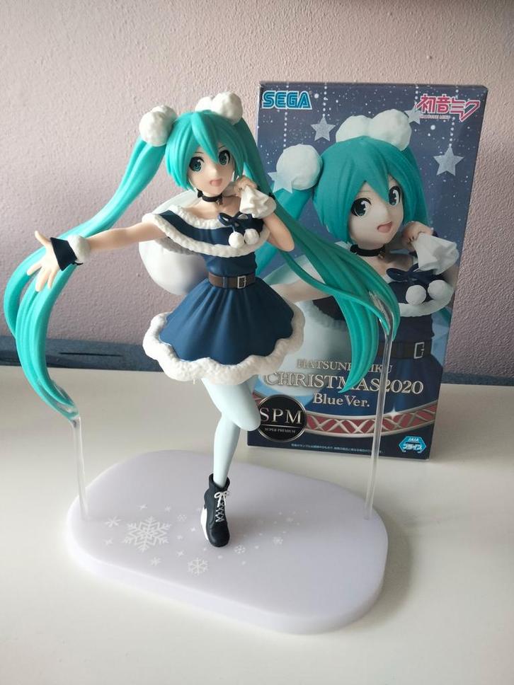 Hatsune Miku Christmas 2020 blue version, Verzamelen, Poppetjes en Figuurtjes, Zo goed als nieuw, Ophalen of Verzenden