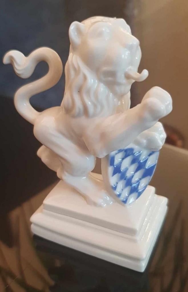 Antieke Bayerischer Wappen Löwe Nymphenburg beeld., Ophalen of Verzenden