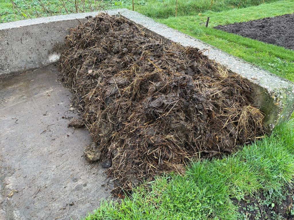 Koemest, stalmest, vaste mest (biologisch), Tuin en Terras, Aarde en Mest, Ophalen, Mest