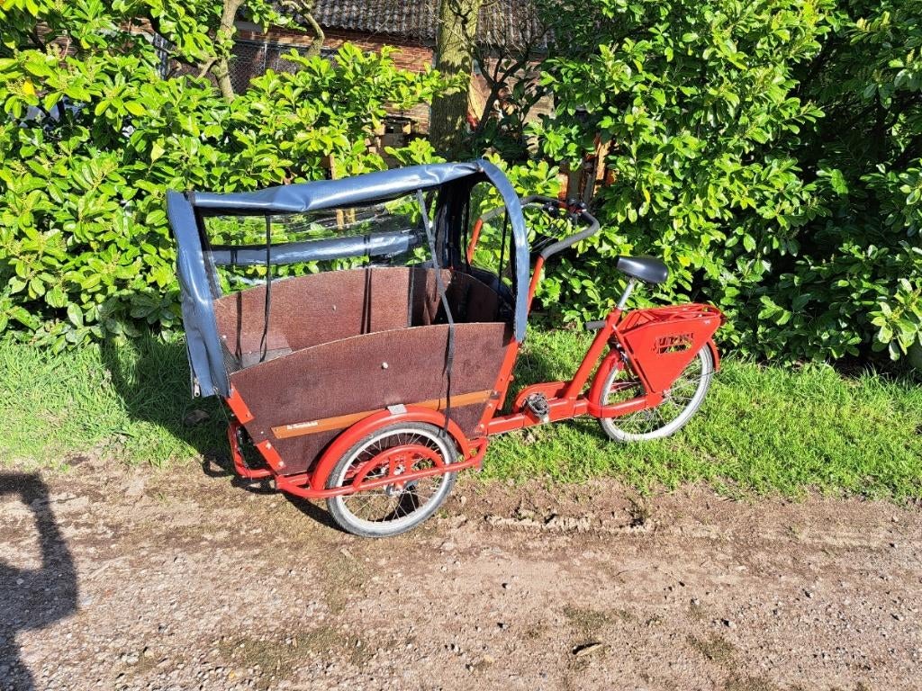 elektrische unox! Bakfiets, Fietsfabriek, Fietsen en Brommers, Fietsen | Bakfietsen, Ophalen, 4 kinderen of meer, Gebruikt, Huif