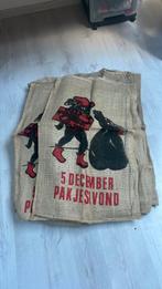 14 jutte zakken sinterklaas, Diversen, Sinterklaas, Ophalen of Verzenden, Zo goed als nieuw