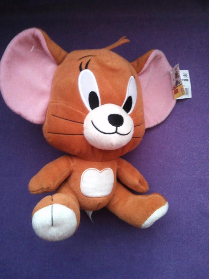 MAXX Knuffel MUIS JERRY. 26 CM ZITTEND *Nieuw met Kaartje*, Kinderen en Baby's, Speelgoed | Knuffels en Pluche, Nieuw, Muis, Overige karakters