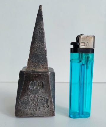 Oud  Veld Aambeeld P.L.Schmidt Elberfeld Aambeeldje beschikbaar voor biedingen