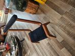 Bidstoeltje van hout met gestoffeerde delen, Antiek en Kunst, Antiek | Meubels | Stoelen en Banken, Ophalen of Verzenden