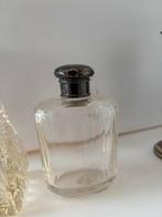 Antiek Parfumflesje met Zilveren Dop, Ophalen