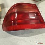 Mercedes W210 Wagennr 1700156 Achterlicht  Linksachter (klei
