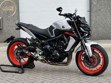 Yamaha MT09 Ice Fluo Akrapovic Racing Line BOMVOL NL Motor beschikbaar voor biedingen