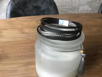 Mooie zwart lederen armband(22,5cm) Nieuw! beschikbaar voor biedingen