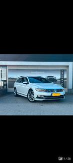 Volkswagen Passat 2.0 TDI 110KW R -line Variant DSG 2018 Wit, Auto's, Volkswagen, 1441 kg, Zwart, 4 cilinders, 2000 kg