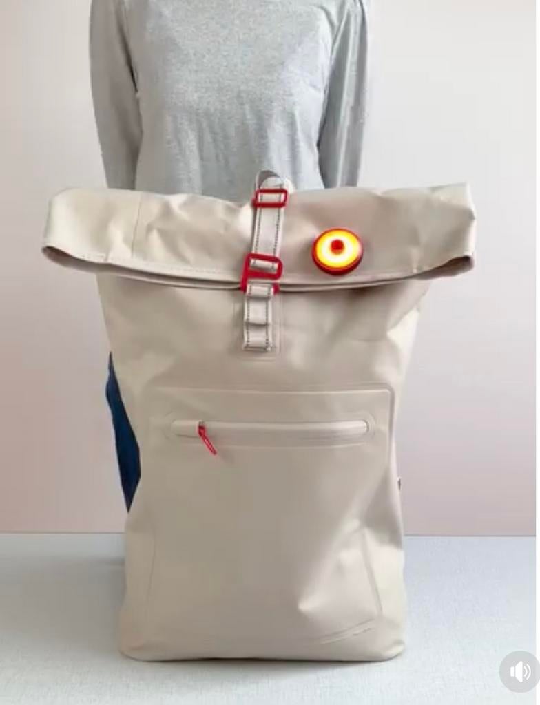 Hema waterdichte rugzak/rugtas 20L - Beige met Laptopvak, Overige merken, 25 tot 40 cm, Nieuw, Ophalen of Verzenden