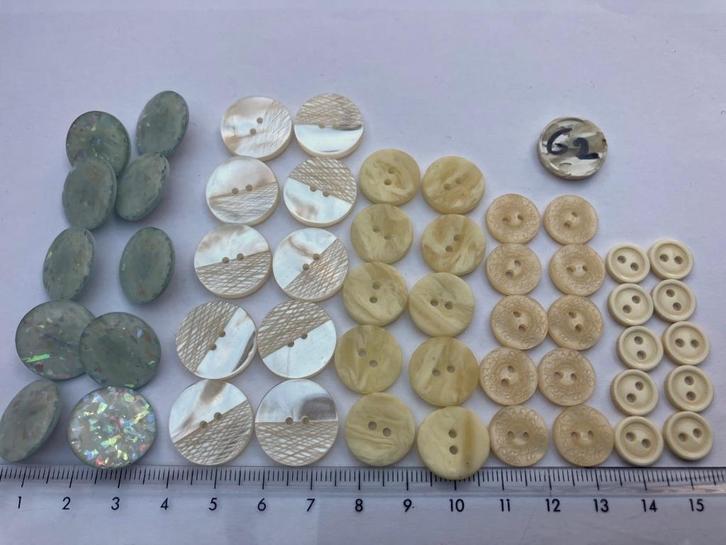 Knopen set nr. 62, Hobby en Vrije tijd, Naaien en Fournituren, Nieuw, Knoop of Knopen, Ophalen of Verzenden