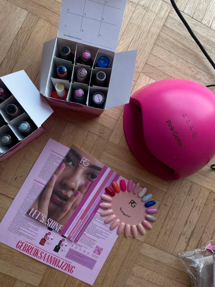 Volledig complete pink gellac set als nieuw, Sieraden, Tassen en Uiterlijk, Uiterlijk | Cosmetica en Make-up, Zo goed als nieuw