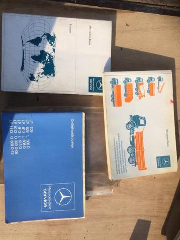 Mercedes 508 608 408 407 406 en 613 onderdelen nieuw en gebr beschikbaar voor biedingen