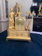 zeer nette bronzen empire pendule, Huis en Inrichting, Ophalen of Verzenden, Zo goed als nieuw