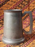 Mooie antieke beker uit Engeland met bodem van glas 12,8 cm.