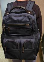 Tumi rugzak / backpack, Sieraden, Tassen en Uiterlijk, Tassen | Rugtassen, 25 tot 40 cm, Ophalen of Verzenden, Zo goed als nieuw