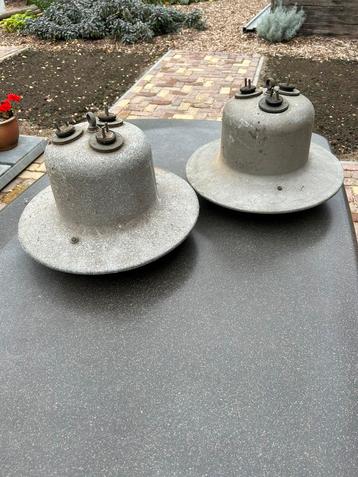 Antieke Philips boxen beschikbaar voor biedingen