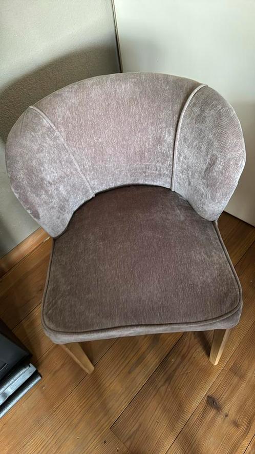 1x eetkamerstoel taupe seude stof Rivièra Maison, Huis en Inrichting, Fauteuils, Gebruikt, Hout, 50 tot 75 cm, Minder dan 75 cm