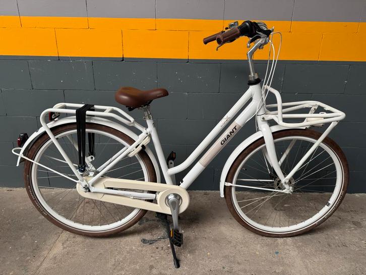 Nette Witte Giant Triple transport meisjes fiets, Fietsen en Brommers, Fietsen | Meisjes, Zo goed als nieuw, 26 inch of meer, Handrem