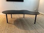 MADE organische Zaragoza salontafel houtskoolzwart, Huis en Inrichting, Tafels | Salontafels, Ophalen, Japandi, Gebruikt, 100 tot 150 cm