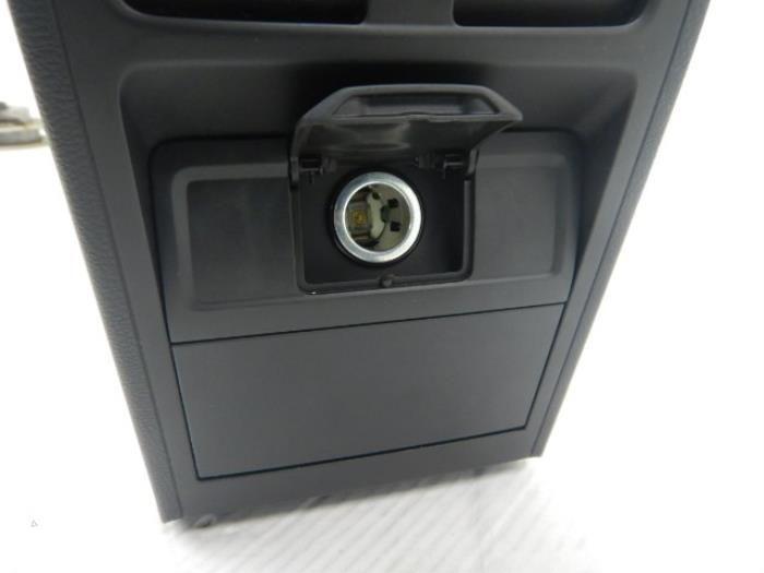 Armleuning Volkswagen Passat (22732747), Auto-onderdelen, Interieur en Bekleding, Gebruikt, Ophalen