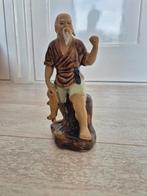 Charmant Chinees Shiwan Mudman beeldje van een visser met ee, Ophalen of Verzenden
