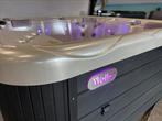 Wellis spa 5 persoons 2 ligplaatsen, Bluetooth audio, Ophalen, Zo goed als nieuw, Filter