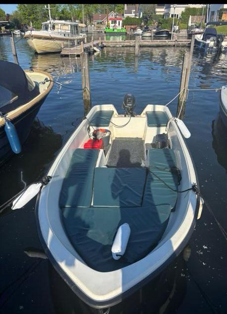 Mooi bootje met 6pk suzuki motor, Watersport en Boten, Bootonderdelen, Zo goed als nieuw, Ophalen