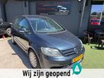 Volkswagen Golf Plus 1.6 FSI Optive 2*met nieuwe apk*airco*, 65 €/maand, Gebruikt, 4 cilinders, 116 pk