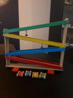 Houten Racebaan met Auto's - Kleurrijk & Leuk!, Ophalen of Verzenden, Gebruikt, Rij- of Hobbelspeelgoed