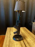 Unieke lamp gemaakt van een AK-47, Ophalen of Verzenden