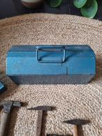 Vintage Gereedschapskist met 10 Hamers, Antiek en Kunst, Ophalen of Verzenden
