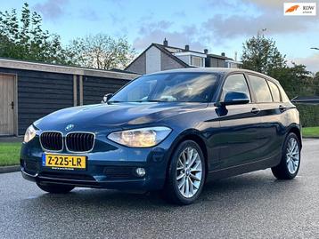BMW 1-serie 116i 5DR*Navigatie*Cruise*Airco*LM velgen*Parkee beschikbaar voor biedingen