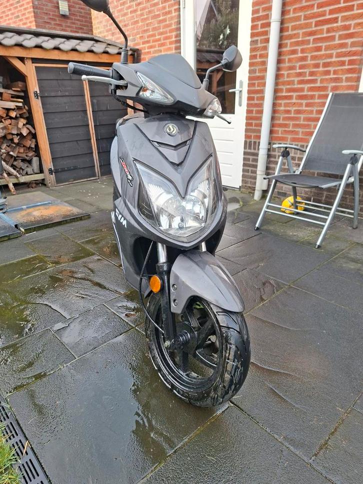 Sym  jet 4  2013 scooter, Fietsen en Brommers, Scooters | SYM, Gebruikt, Overige modellen, Maximaal 45 km/u, Benzine, Ophalen