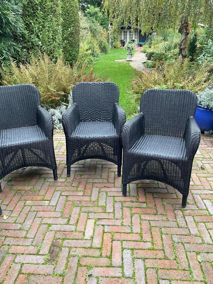 4 zwarte lloyd loom stoelen, Huis en Inrichting, Stoelen, Zo goed als nieuw, Vier, Overige materialen, Zwart, Ophalen