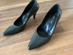 Grijze pumps, Kleding | Dames, Pumps, Ophalen of Verzenden, Zo goed als nieuw, Grijs