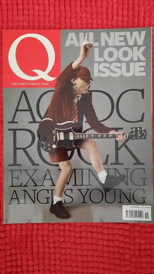 Q 11-2008 ACDC Angus Young All New Look Issue, Boeken, Tijdschriften en Kranten, Zo goed als nieuw, Muziek, Film of Tv, Ophalen of Verzenden