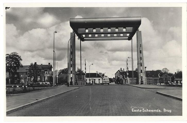Eexta-Scheemda, Brug, Verzamelen, Ansichtkaarten | Nederland, Ongelopen, Groningen, 1940 tot 1960, Verzenden