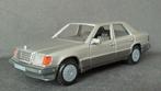 Mercedes Benz W124 Facelift Grijs 1:35 Cursor Pol, Hobby en Vrije tijd, Modelauto's | Overige schalen, Verzenden, Zo goed als nieuw