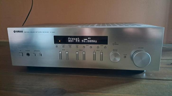 Yamaha R-N301 Netwerk Receiver, Audio, Tv en Foto, Versterkers en Receivers, Zo goed als nieuw, Stereo, 60 tot 120 watt, Yamaha