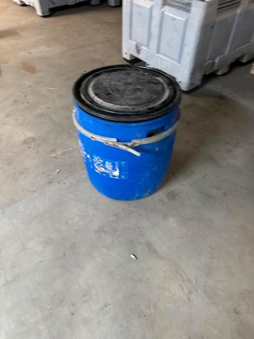 Te koop : voerton beschikbaar voor biedingen