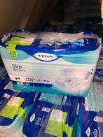 Tena luiers ultima  maat medium €20 per / pak, Ophalen, Zo goed als nieuw