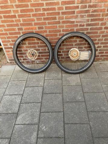 Specialized Pathfinder Sport 27.5" Wielset beschikbaar voor biedingen