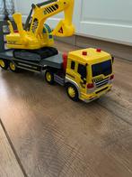 Vrachtwagen met graafmachine, Ophalen, Zo goed als nieuw
