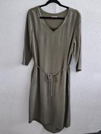 Zusss groen/ kaki jurkje met ceintuur, mt S, Ophalen of Verzenden, Maat 36 (S), Gedragen, Groen