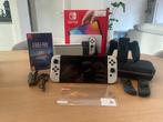 Nintendo Switch OLED - Nieuwstaat + Accessoires + Doos, Spelcomputers en Games, Games | Nintendo Switch, Avontuur en Actie, Online