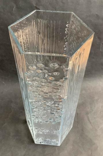 WILLEM HEESEN - Structuurvaas beschikbaar voor biedingen