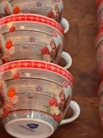 Kerst servies Kerstservies AH mokken kopjes soepkommen, Huis en Inrichting, Overige typen, Ophalen of Verzenden, Zo goed als nieuw