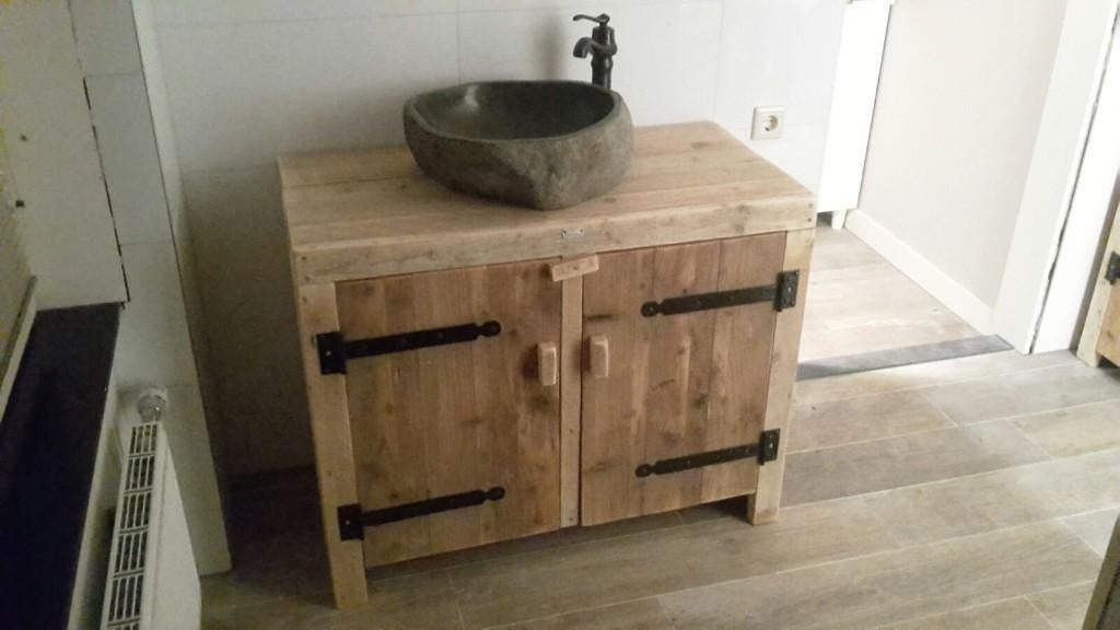Badkamermeubelen wastafel, handdoekkast op maat NIEUW, Huis en Inrichting, Badkamer | Badkamermeubels, Nieuw, Minder dan 100 cm