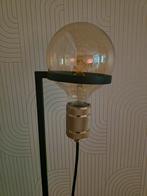 Stijlvolle Staande Lamp, Huis en Inrichting, Lampen | Vloerlampen, Ophalen of Verzenden, Zo goed als nieuw, Glas, Modern